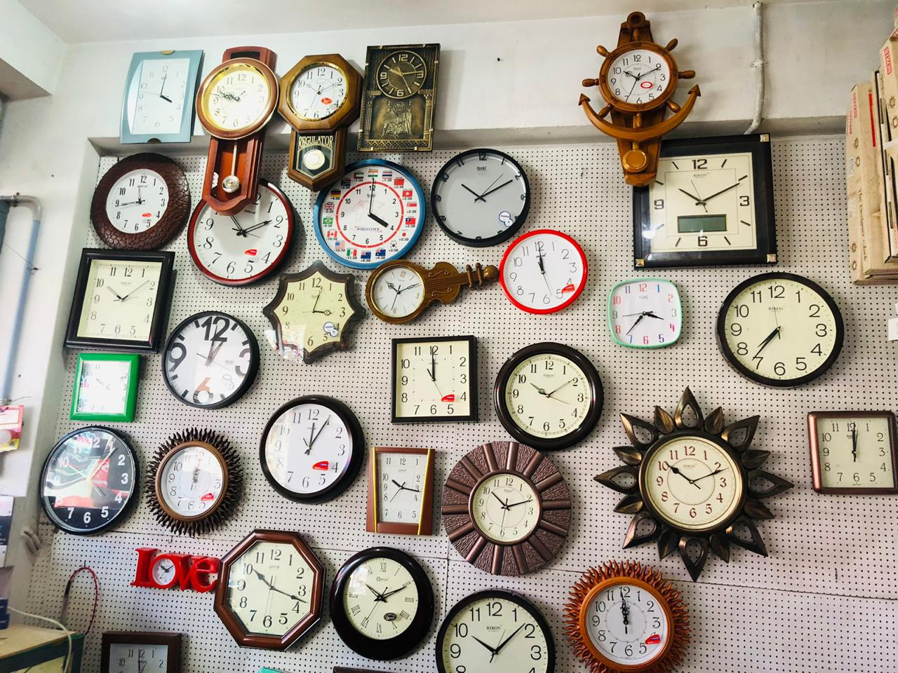 AK TIME CENTRE TIRUR